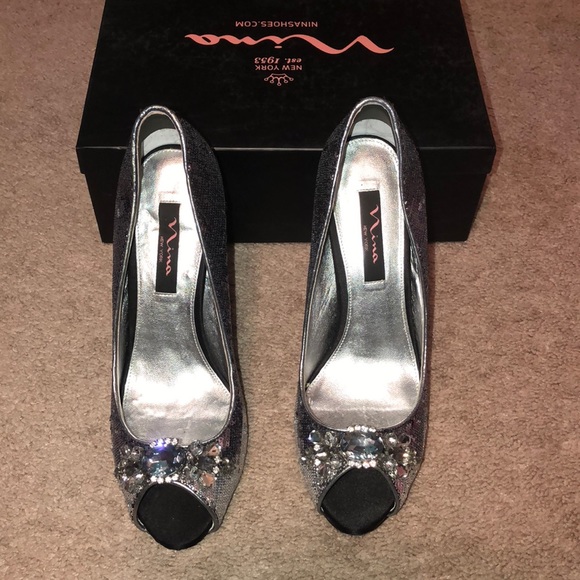 High heels - Picture 2 of 6